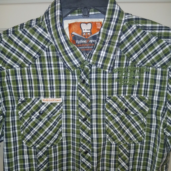 The Rolling Paper Company Green Plaid Button Down Shirt Size: XL Short Sleeved - Picture 7 of 11